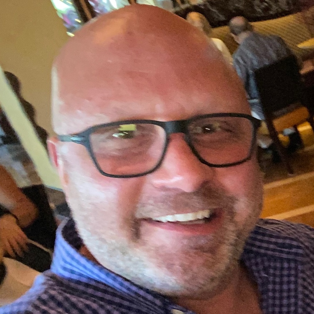Meet your Posher, Robert